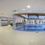 Balneario De Ledesma מלון