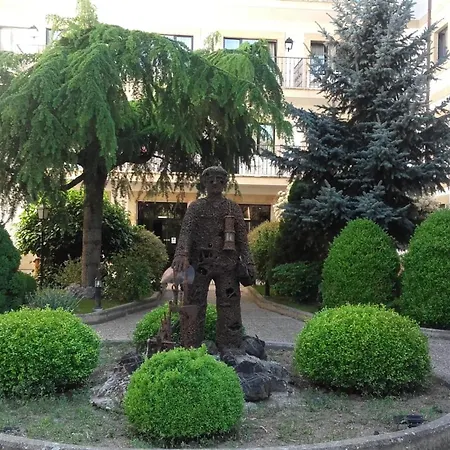 Hotell Balneario De Ledesma 3*
