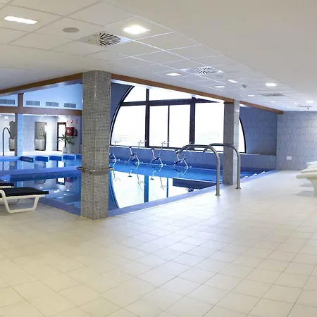 Balneario De Ledesma فندق 3*