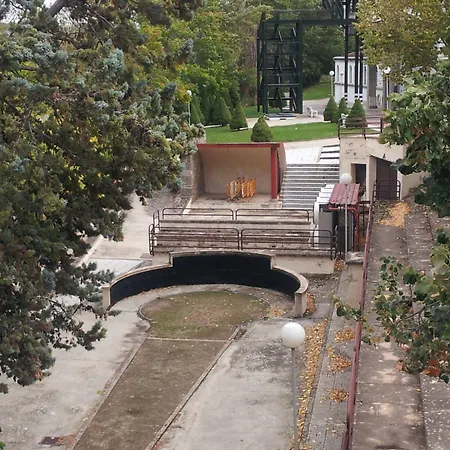 Balneario De Ledesma Szálloda