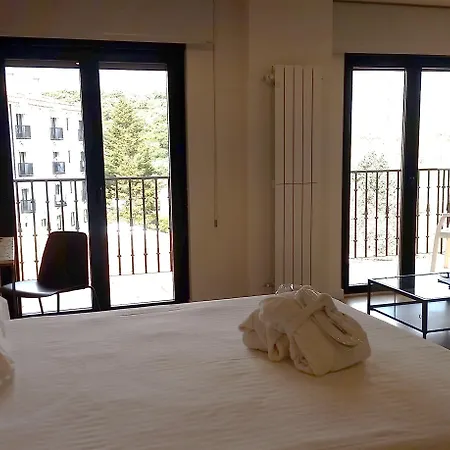 فندق Balneario De Ledesma 3*
