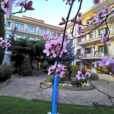 Balneario De Ledesma 3*