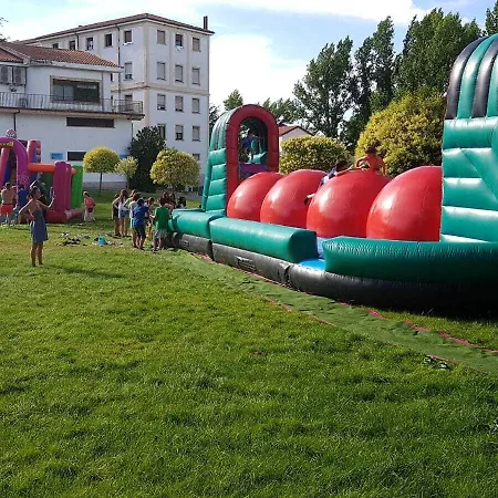 Balneario De Ledesma فندق 3*