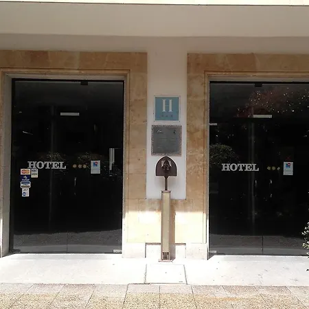 Hotel Balneario De Ledesma 3*