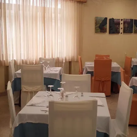 Hotell Balneario De Ledesma