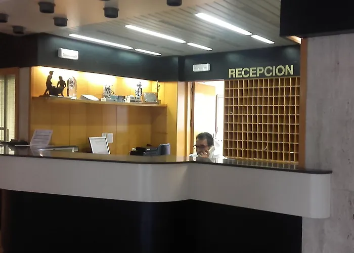 Balneario De Ledesma Vega de Tirados