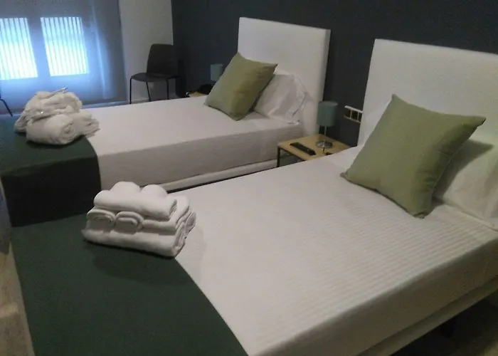 Balneario De Ledesma 호텔 3*