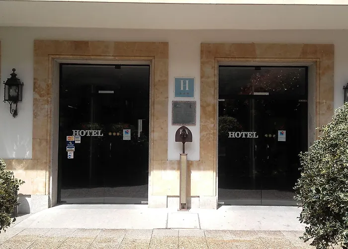 Balneario De Ledesma 호텔 3*