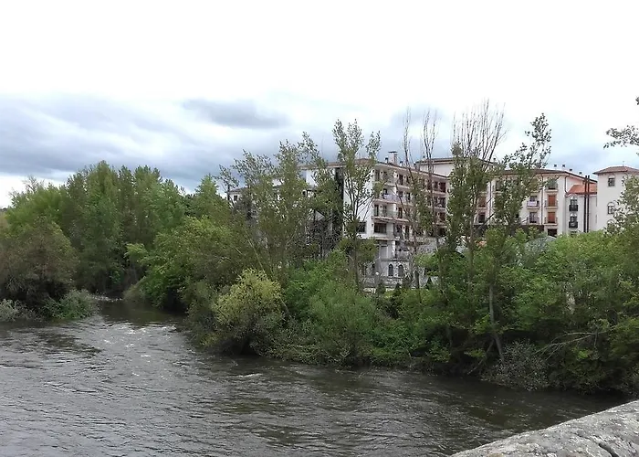 فندق Balneario De Ledesma Vega de Tirados