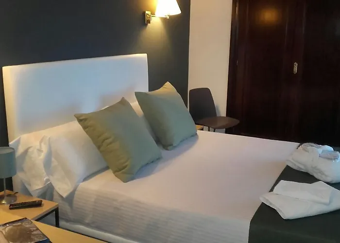 Balneario De Ledesma 3*