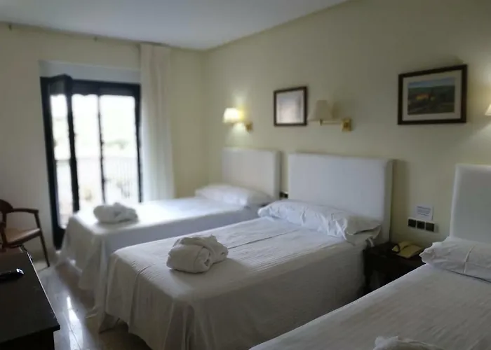 Balneario De Ledesma 호텔 3*