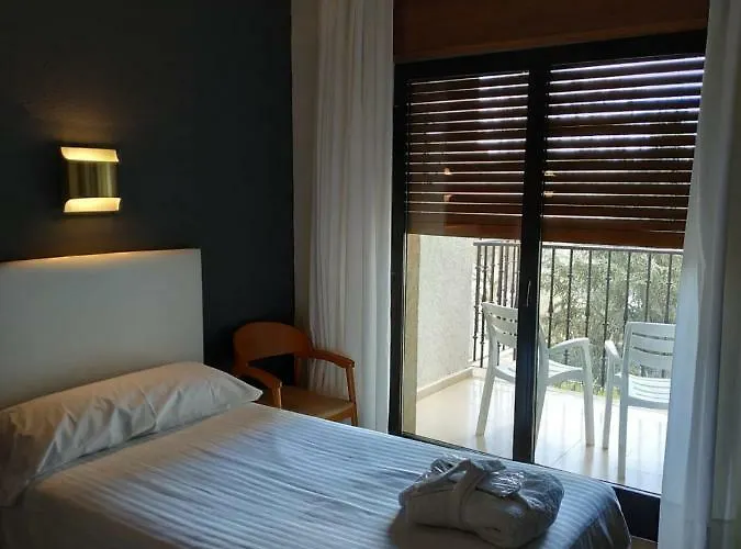 Balneario De Ledesma Vega de Tirados